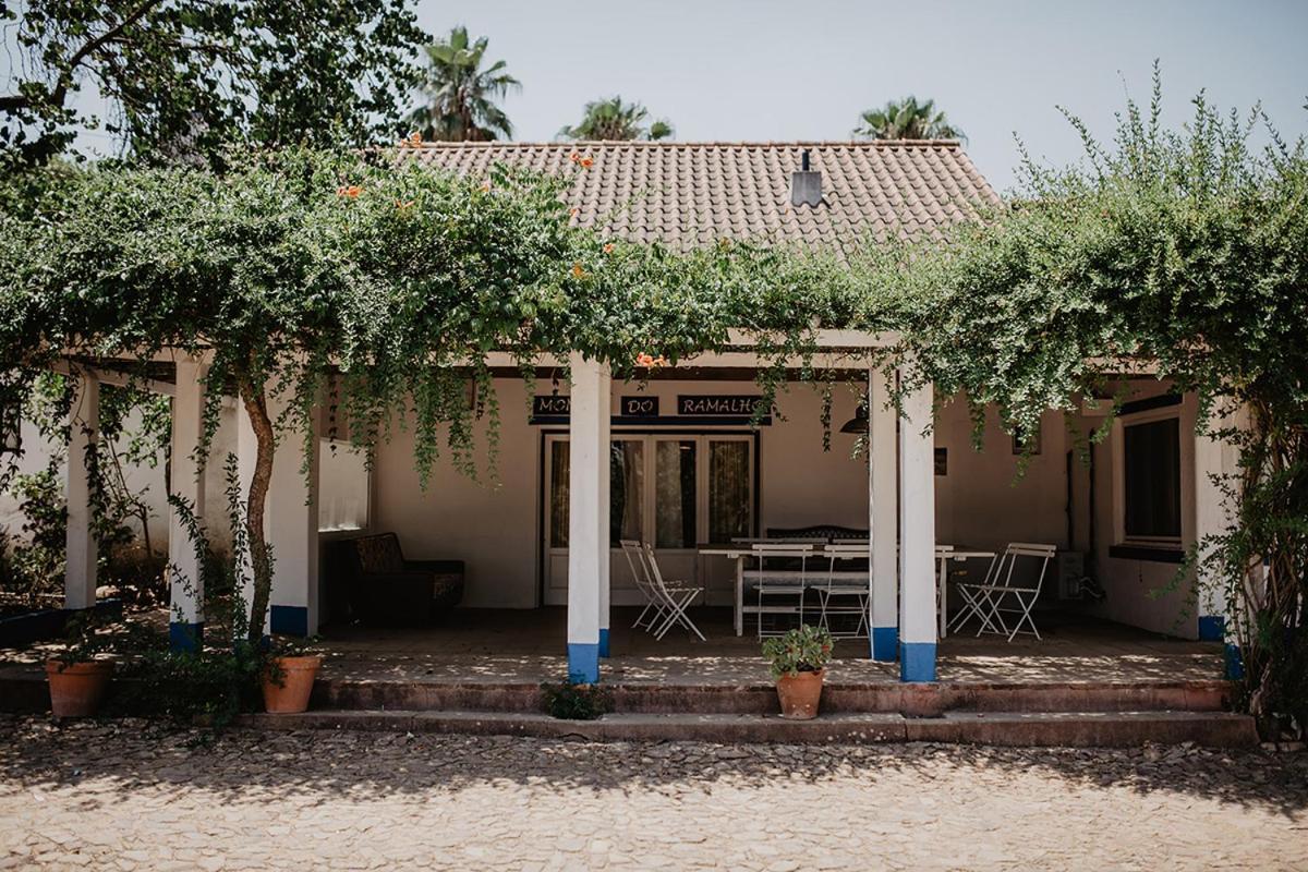 Monte Do Ramalho Villa Avis Exterior photo